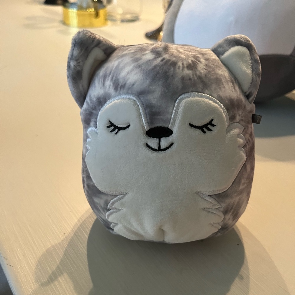 NWT 5in tie dye Heidi the husky squishmallow